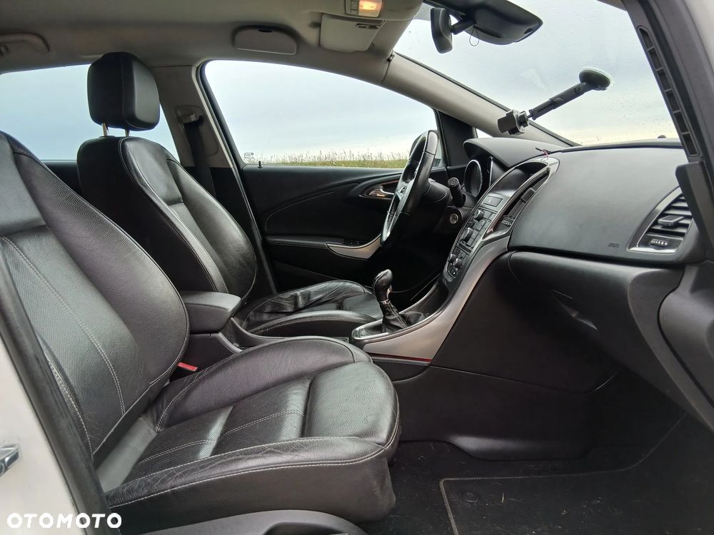 Opel Astra - 14