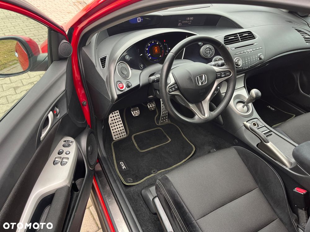 Honda Civic 1.8 TypeS - 8