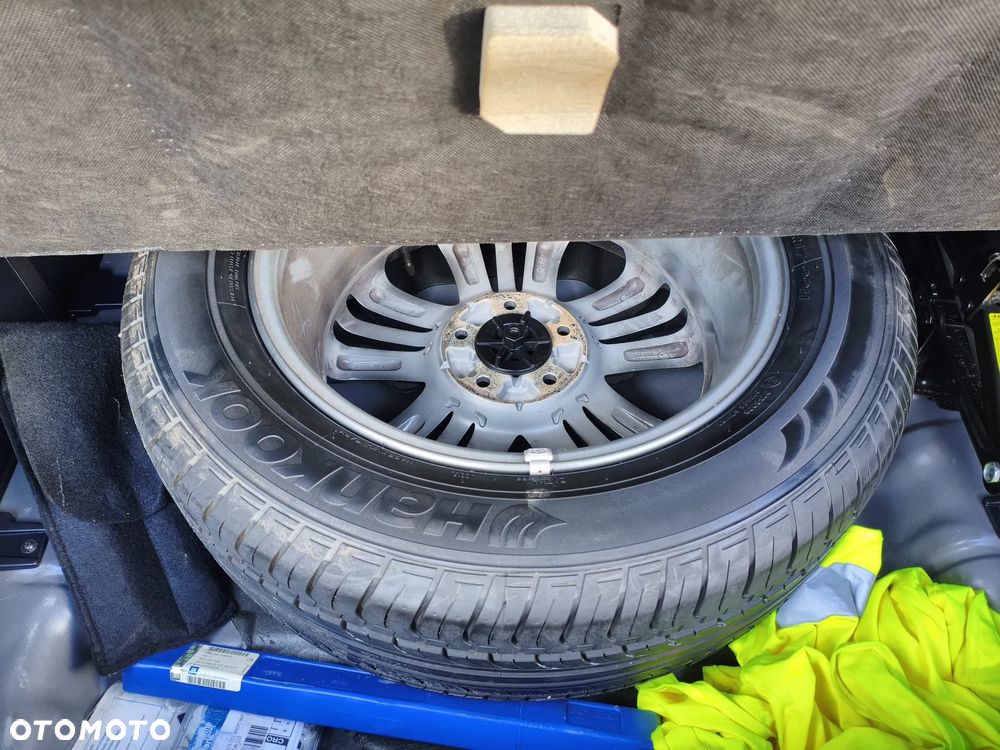 Hyundai ix35 1.7 CRDi 2WD blue Style - 34