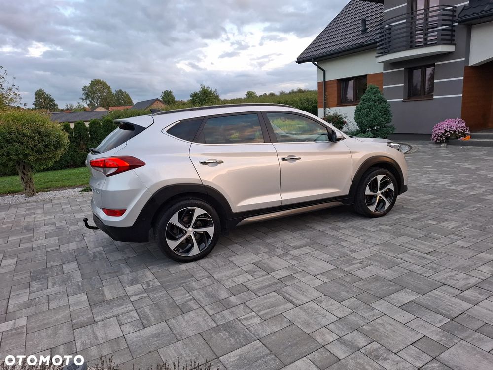 Hyundai Tucson blue 1.7 CRDi 2WD DCT Premium - 16