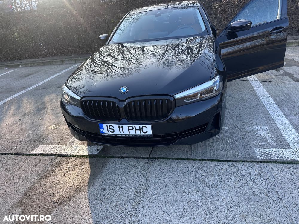 BMW Seria 5 530i xDrive AT - 1