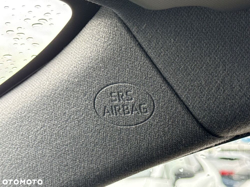 Toyota Corolla 1.8 Hybrid Style - 22