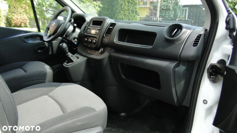 Renault Trafic - 20