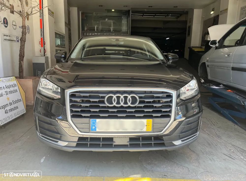 Audi Q2 1.0 TFSI Design - 1
