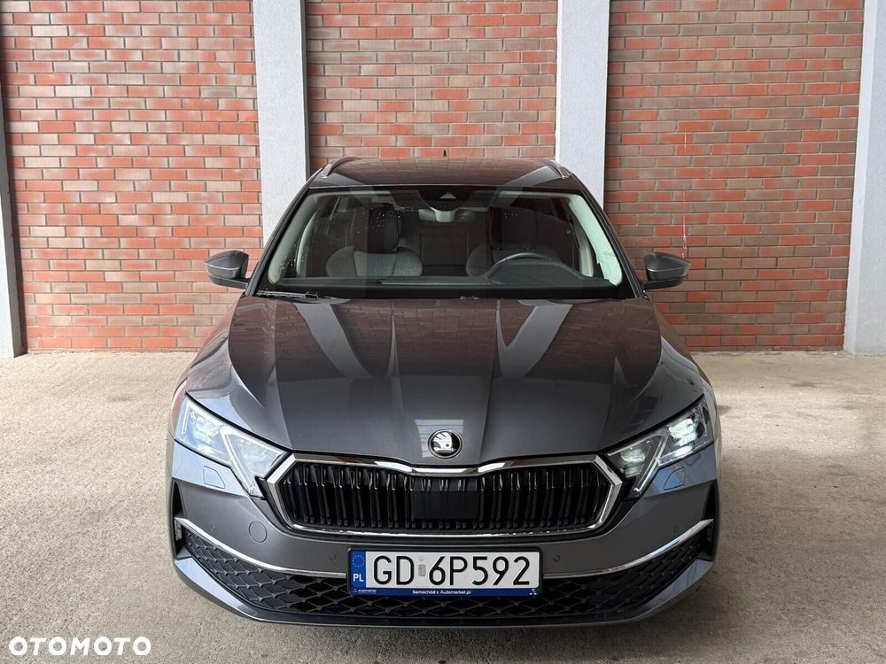 Skoda Octavia - 2