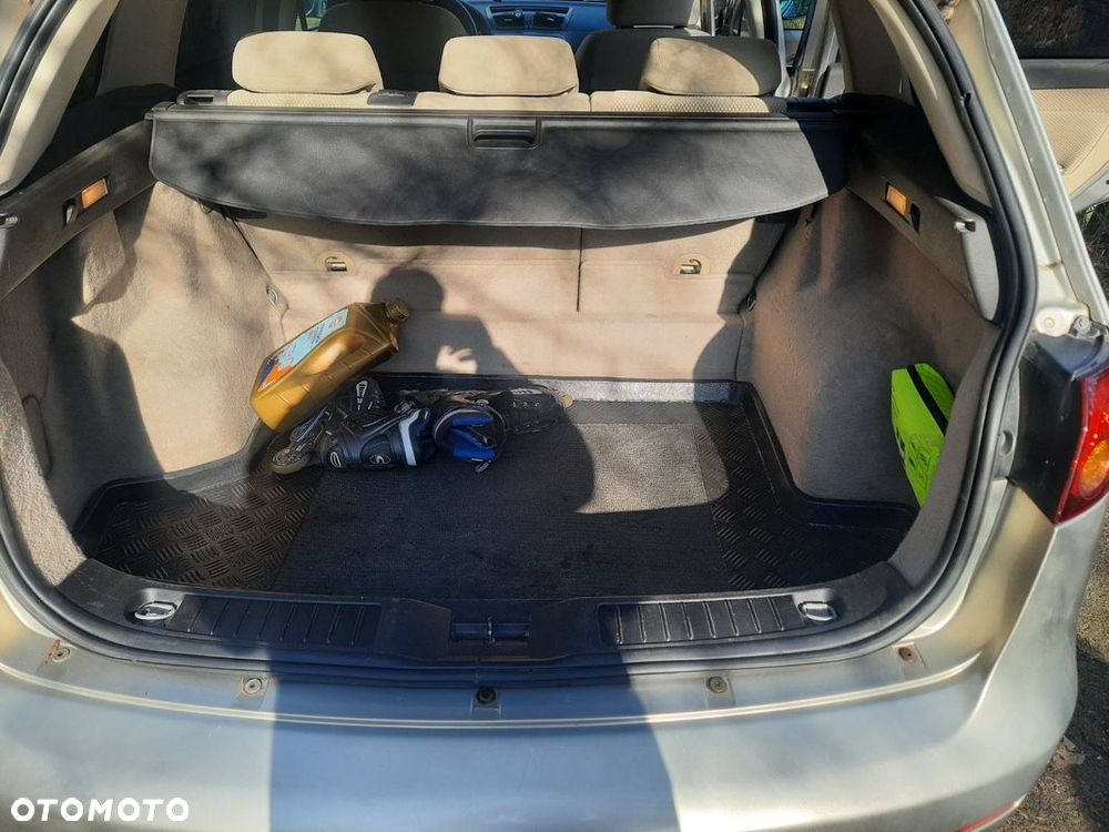 Fiat Croma 1.9 Multijet 16V DPF Automatik Active - 8