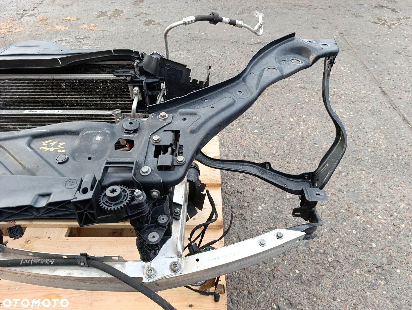 MERCEDES W212 LIFT PAS PRZEDNI CHŁODNICE 350 CDI - 3