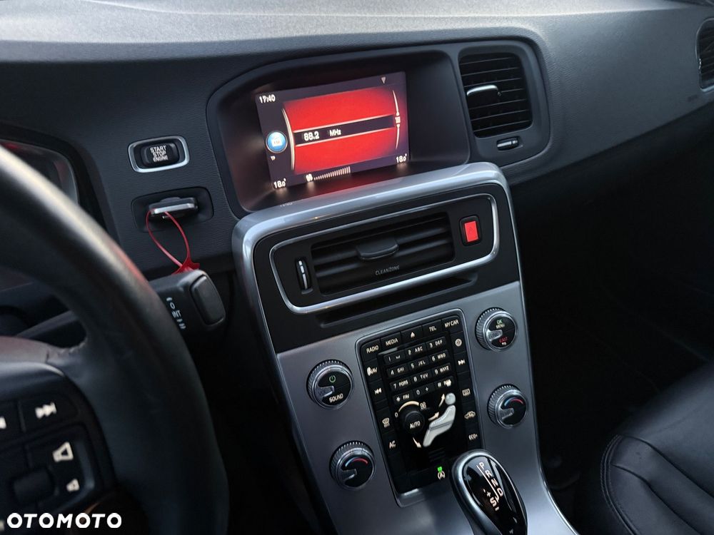 Volvo S60 D2 Drive-E Dynamic Edition (Momentum) - 31