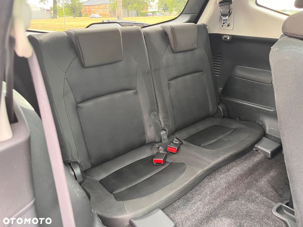 Nissan Qashqai+2 2.0 Acenta - 15