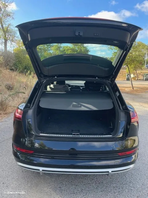 Audi e-tron 55 quattro S line - 22