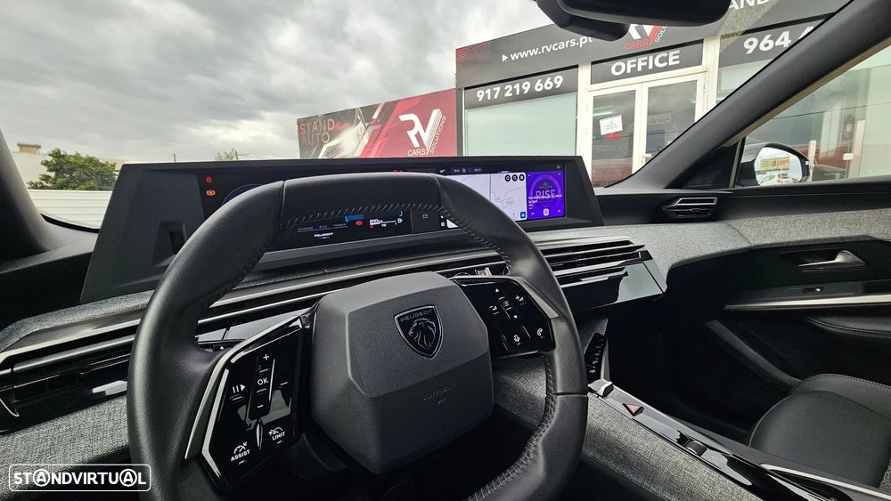 Peugeot 5008 1.2 Hybrid Allure e-DCS6 - 42