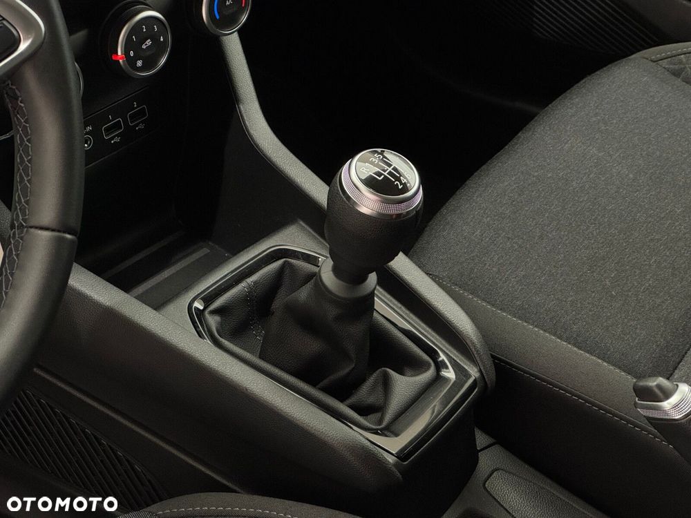 Renault Clio 1.0 TCe Equilibre - 9