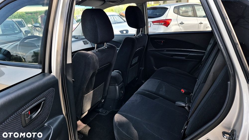 Hyundai Tucson 2.0 Comfort 2WD - 30