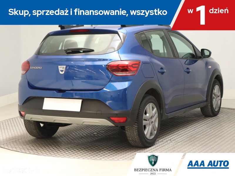 Dacia Sandero - 7