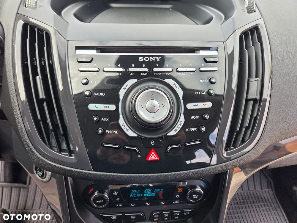 Ford Kuga 2.0 TDCi 4x4 Titanium - 21