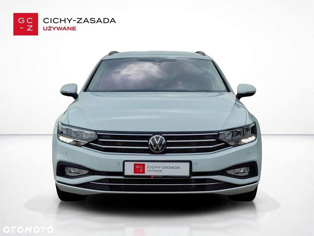 Volkswagen Passat - 6