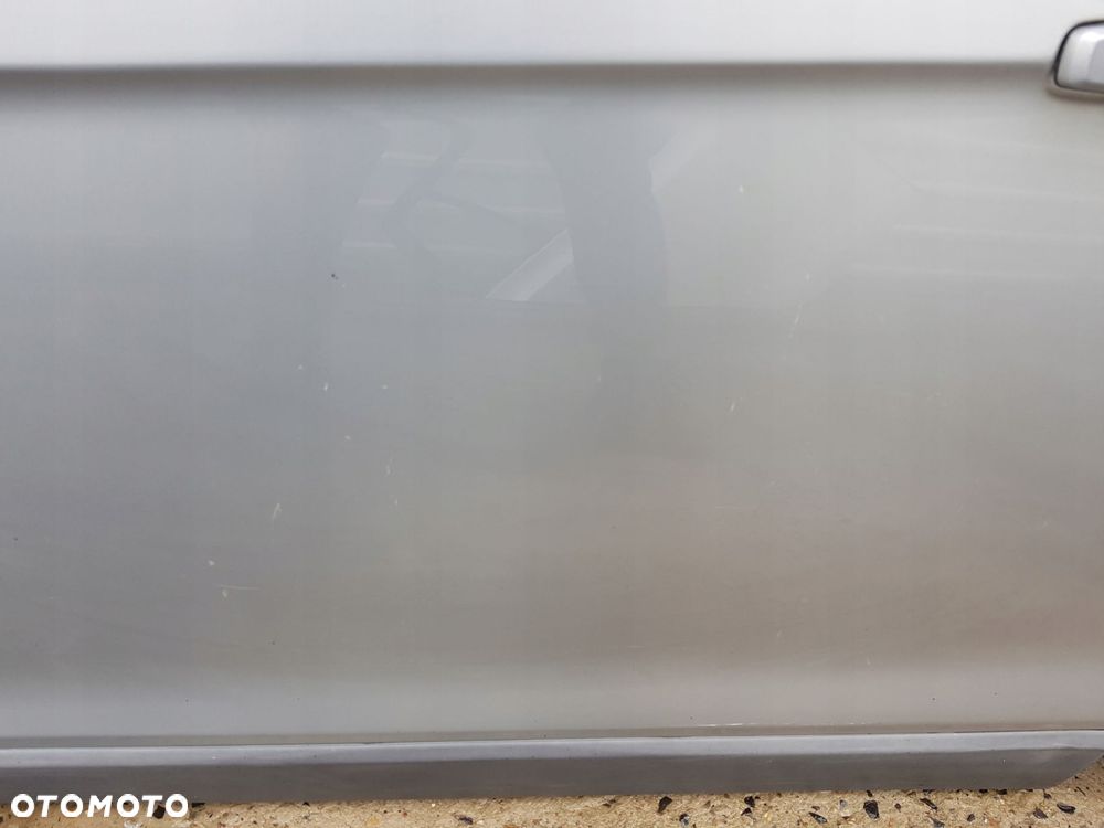 CHEVROLET CAPTIVA 06-10r DRZWI LEWE PRZÓD 92U - 4