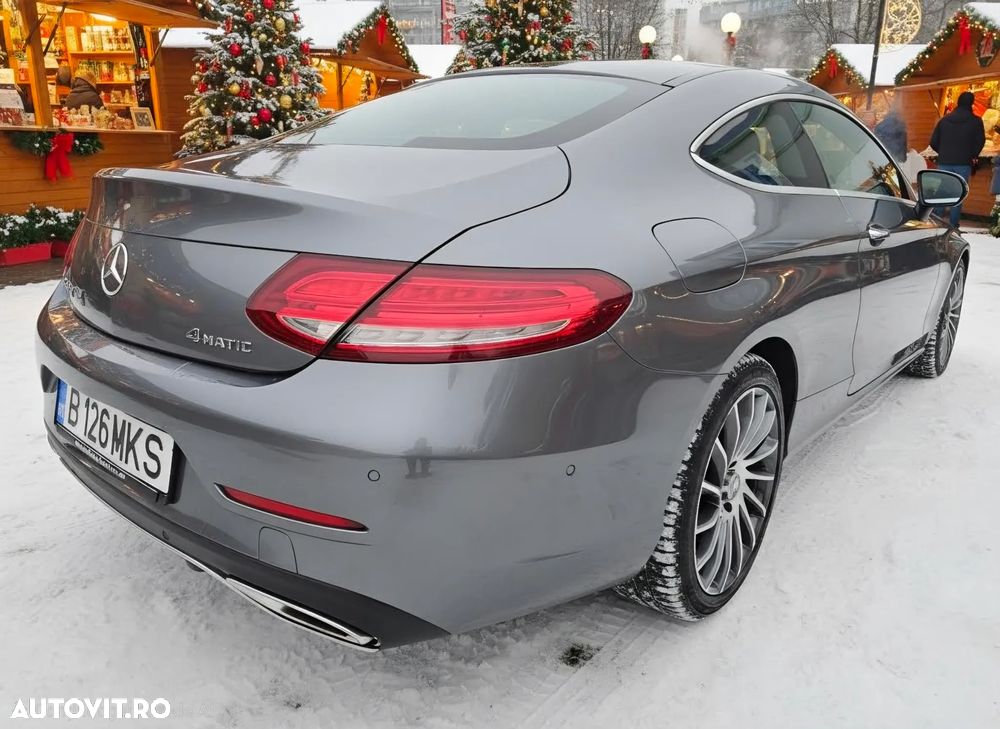 Mercedes-Benz C 400 4Matic 9G-TRONIC - 12