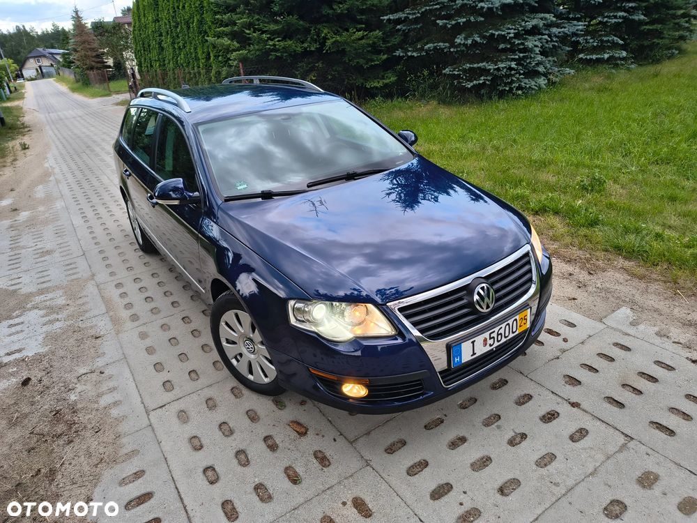 Volkswagen Passat 2.0 TDI BlueMotion Technology Comfortline - 21
