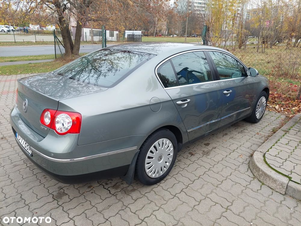 Volkswagen Passat 2.0 TDI DPF Comfortline DSG - 6