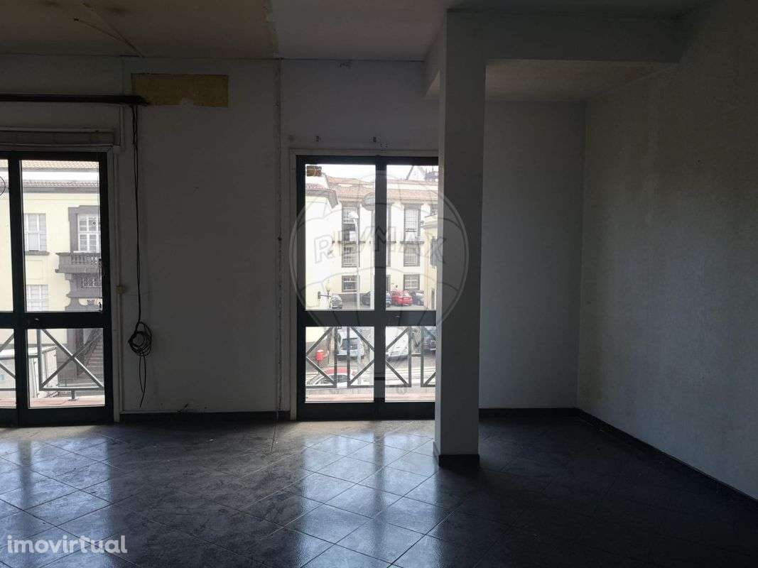 Escritório  para arrendamento - Grande imagem: 5/7