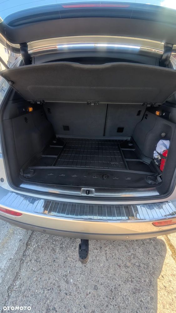 Audi Q5 2.0 TDI Quattro S tronic - 11