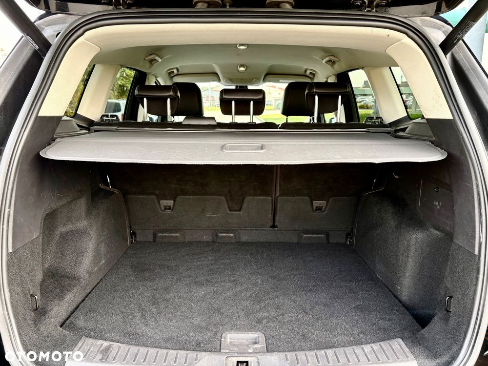 Ford Kuga - 23
