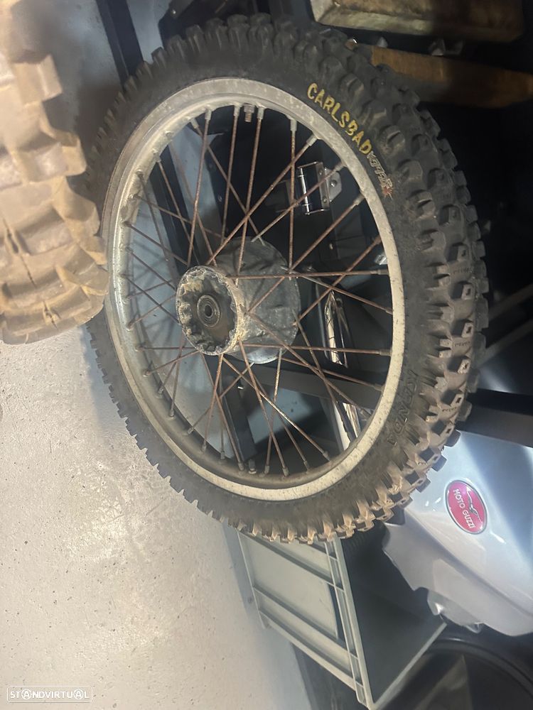 Yamaha Yz 125 ano 1981 - 7