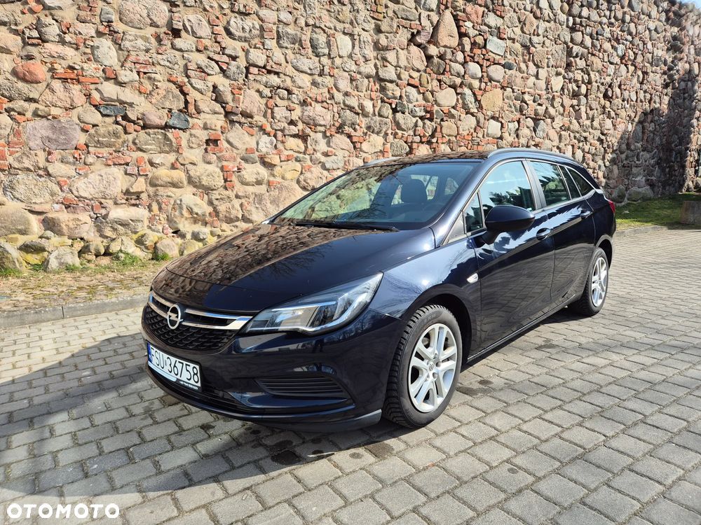 Opel Astra 1.6 D (CDTI) Dynamic - 19
