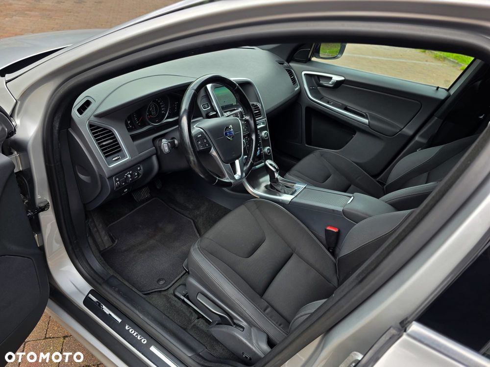 Volvo XC 60 - 12