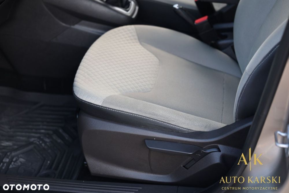 Ford Tourneo Courier - 22