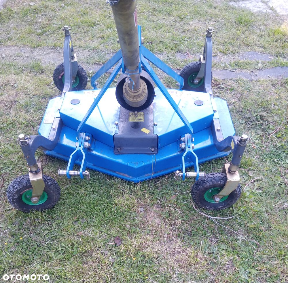 Iseki Finisching Mower 120 - 3