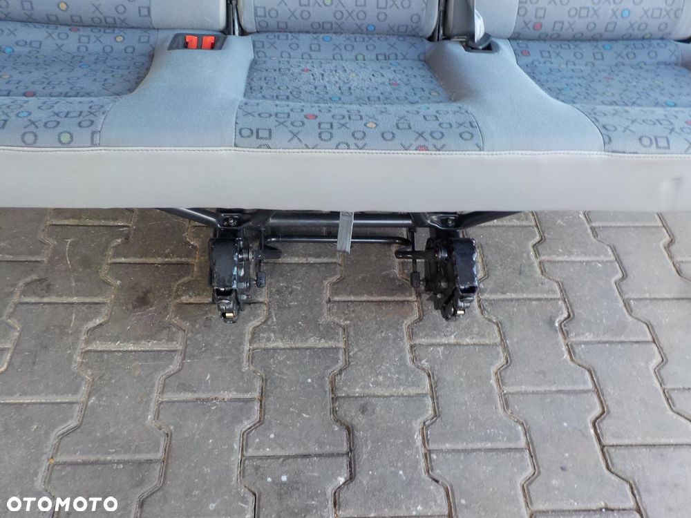 VW T5 T6 FOTEL TRÓJKA POTRÓJNY KANAPA ŁAWKA TYŁ TYLNA XOXO - 4
