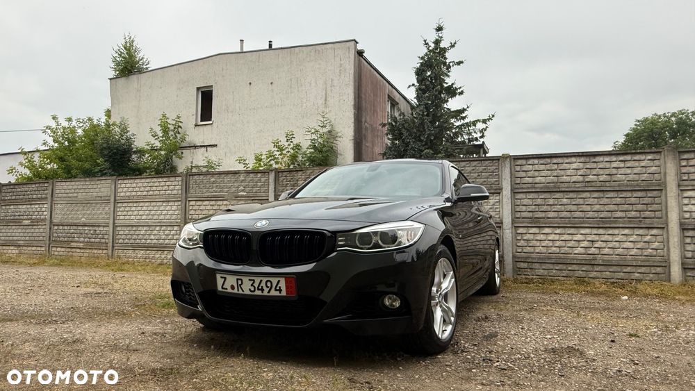 BMW Seria 3 320d xDrive - 26