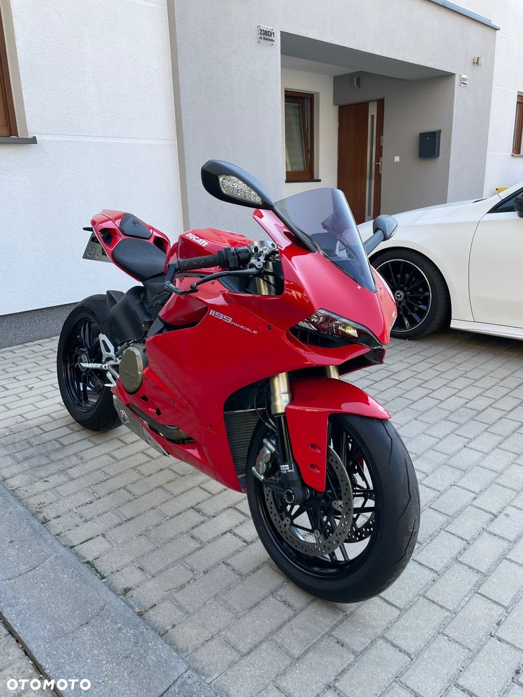 Ducati 1199 Panigale - 1