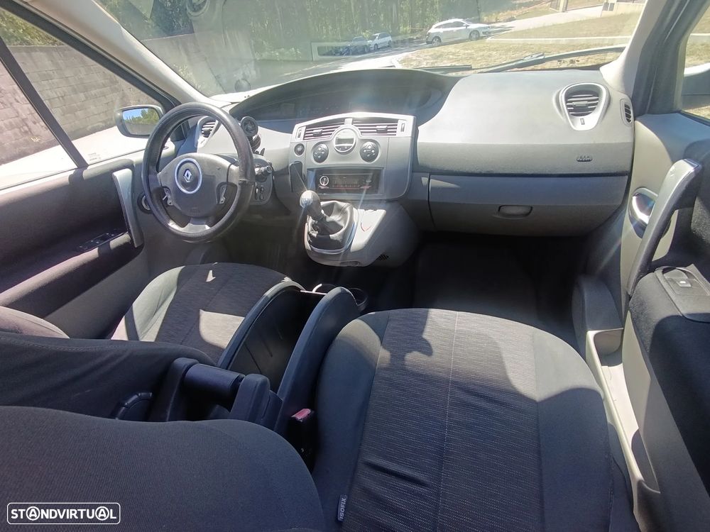 Renault Grand Scénic 1.5 dCi Dynamique S 7L. - 6
