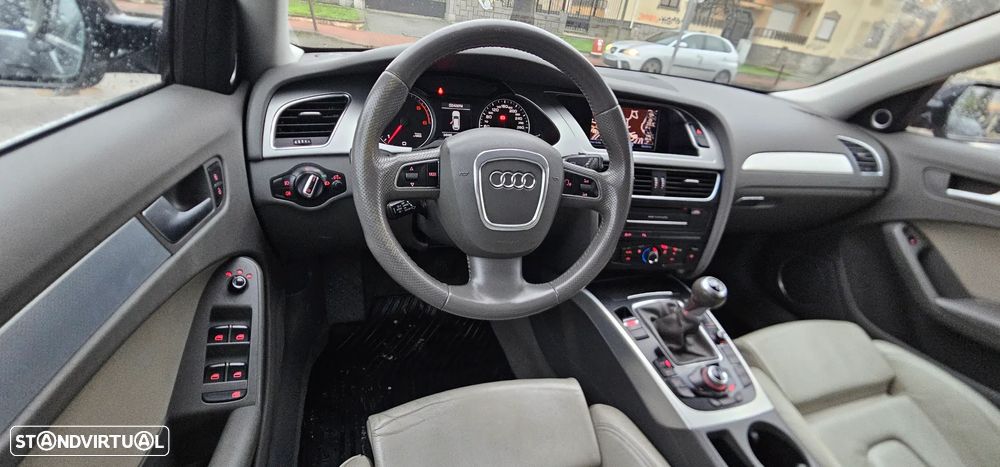Audi A4 Avant 2.0 TDI Sport - 8