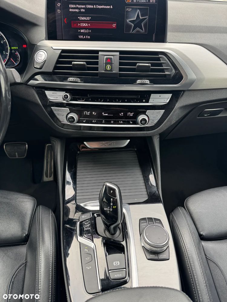 BMW X4 - 10