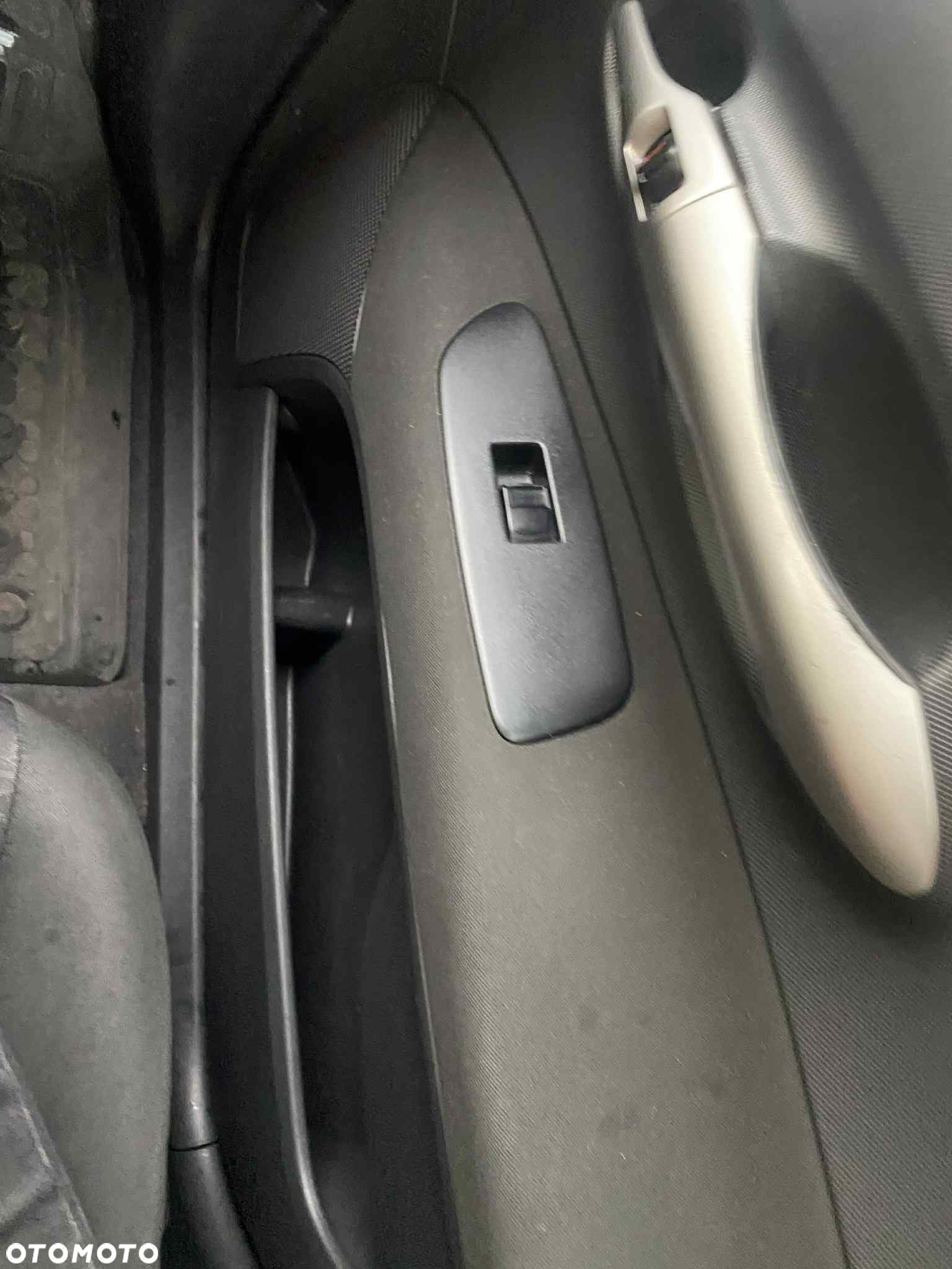 Toyota Auris - 27