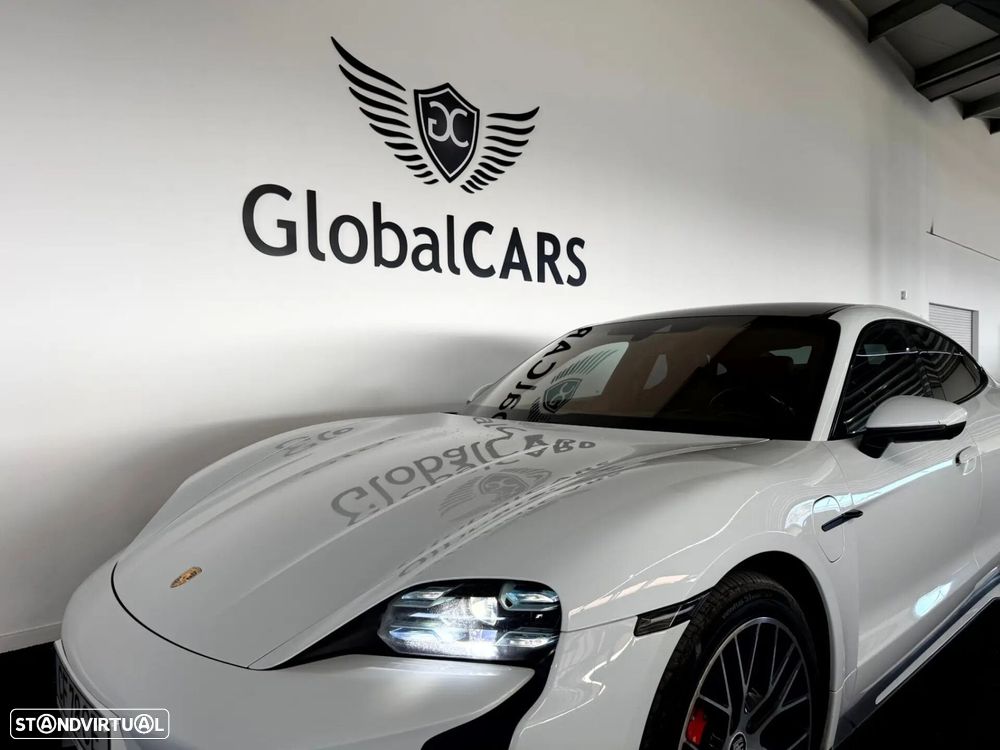 Porsche Taycan 4S - 7