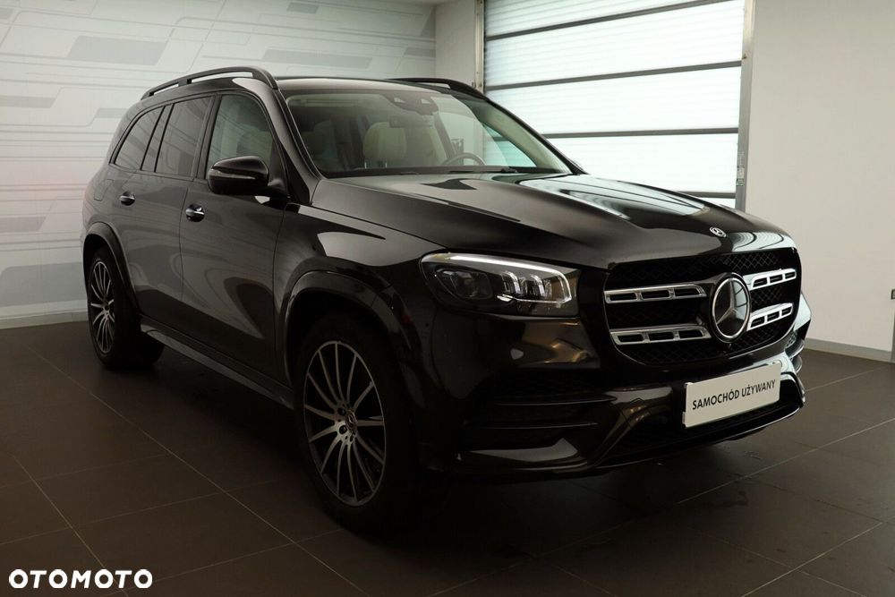 Mercedes-Benz GLS - 11