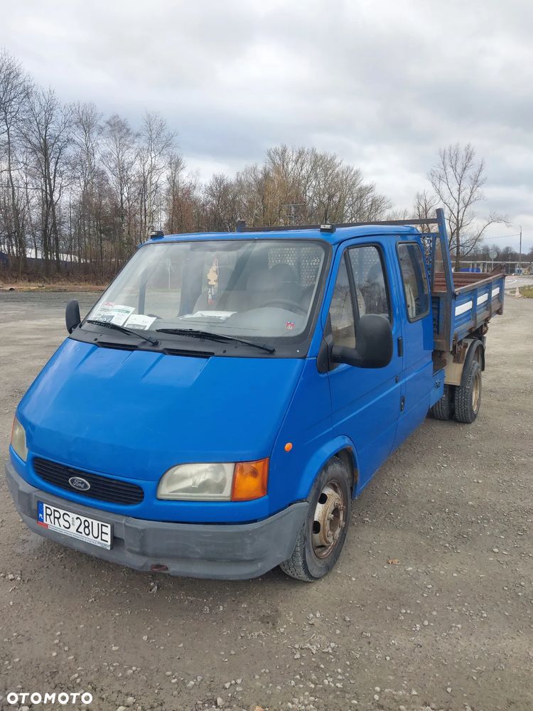 Ford Transit - 1