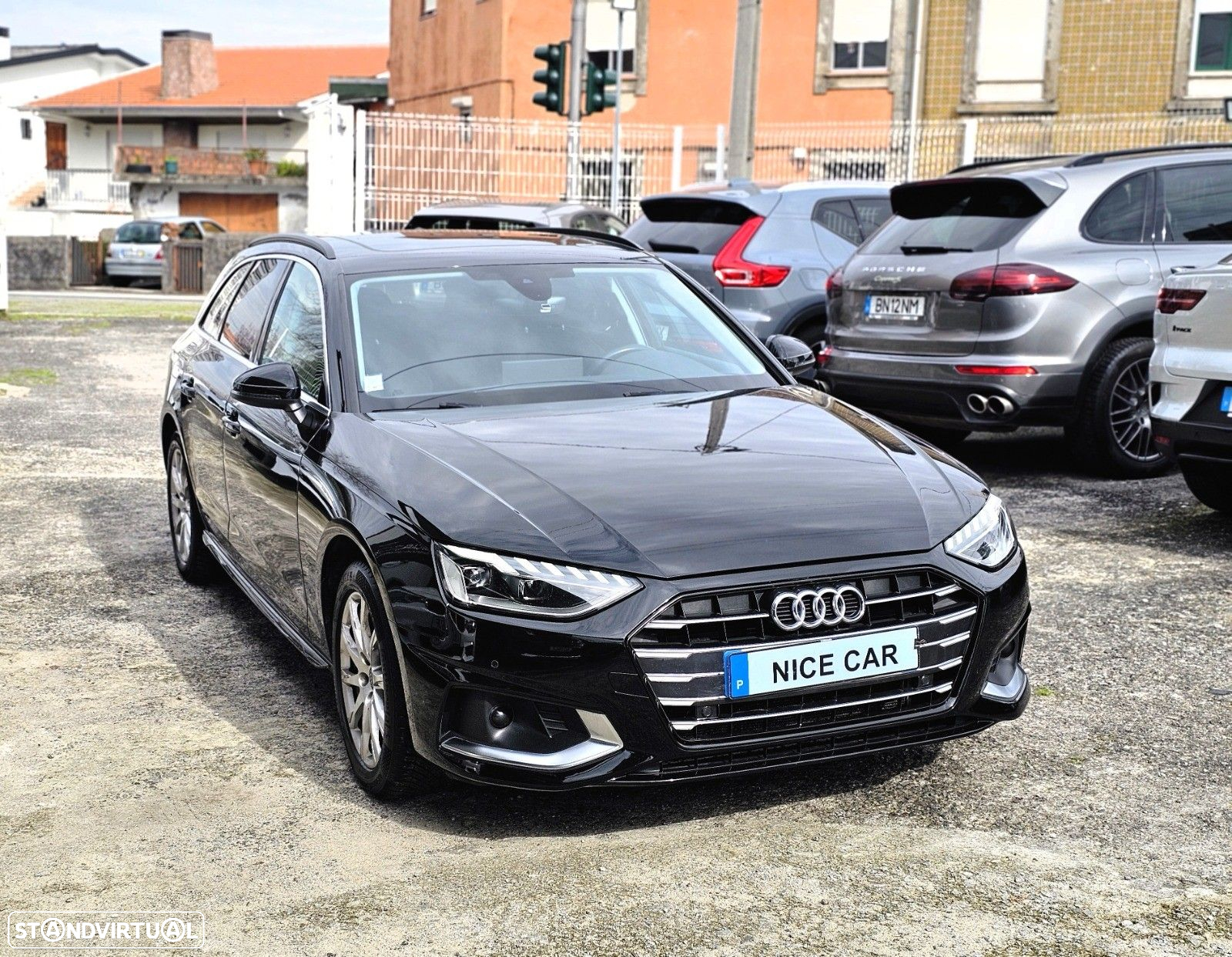 Audi A4 Avant 30 TDI S tronic - 3