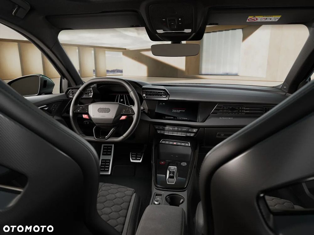 Audi RS3 Limousine - 10