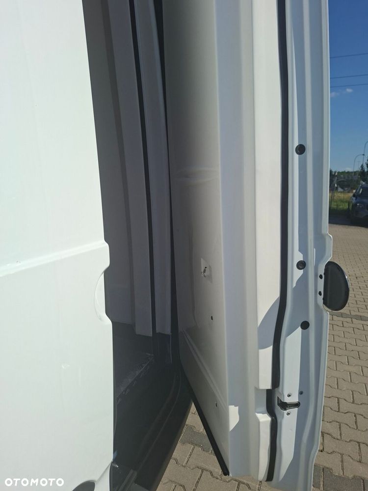 Mercedes-Benz Sprinter Sprinter - 8