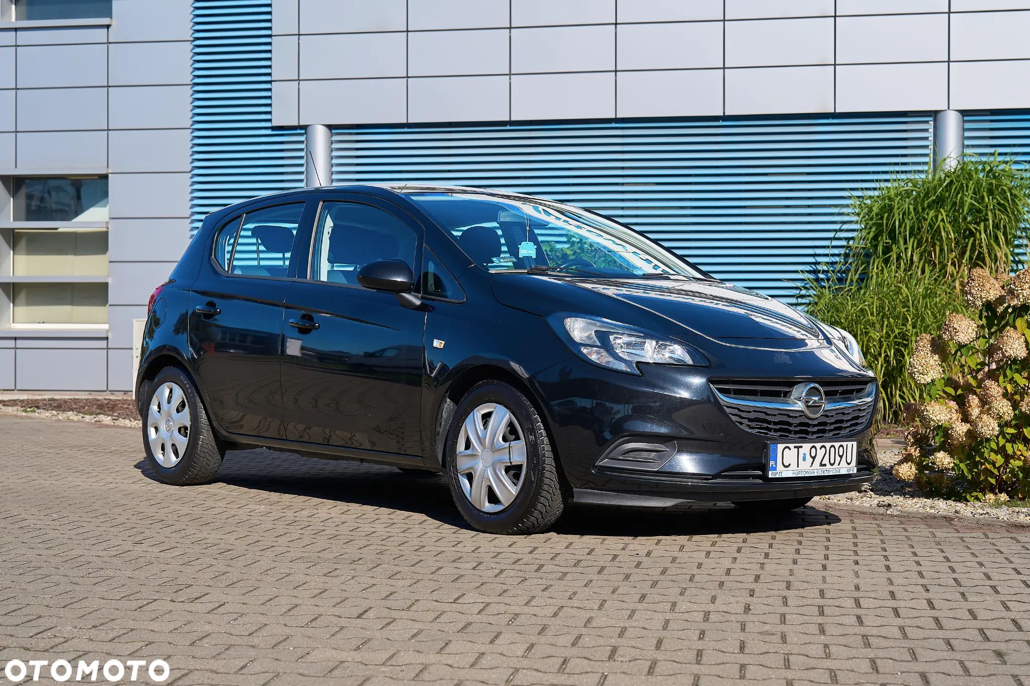 Opel Corsa 1.4 Enjoy - 1