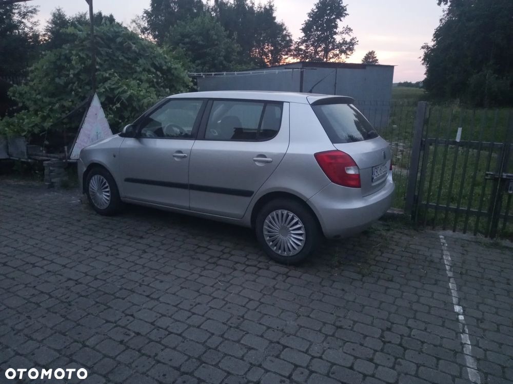 Skoda Fabia 1.6 16V Comfort - 3