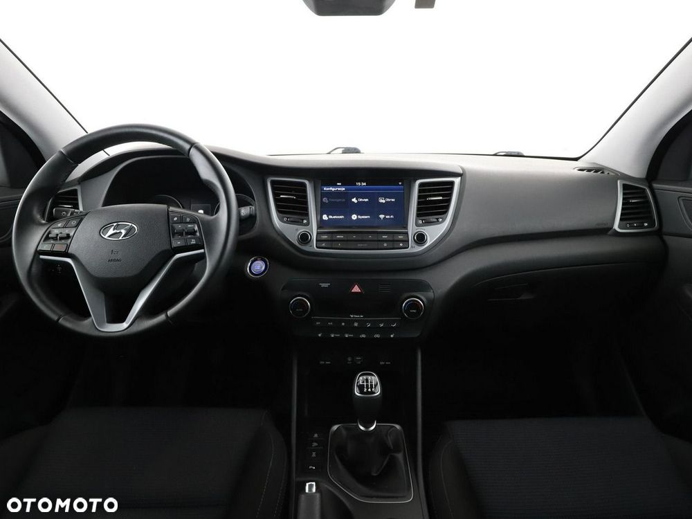 Hyundai Tucson 2.0 CRDI 4WD Style - 16