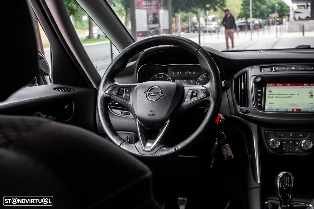 Opel Zafira 1.6 CDTi Innovation S/S - 29