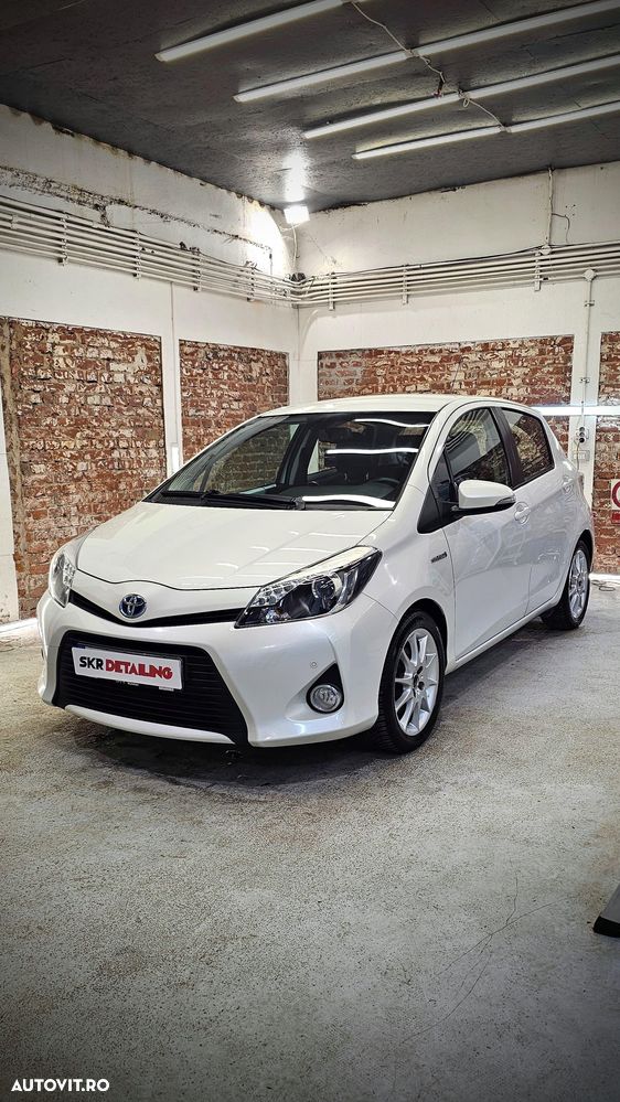 Toyota Yaris - 1